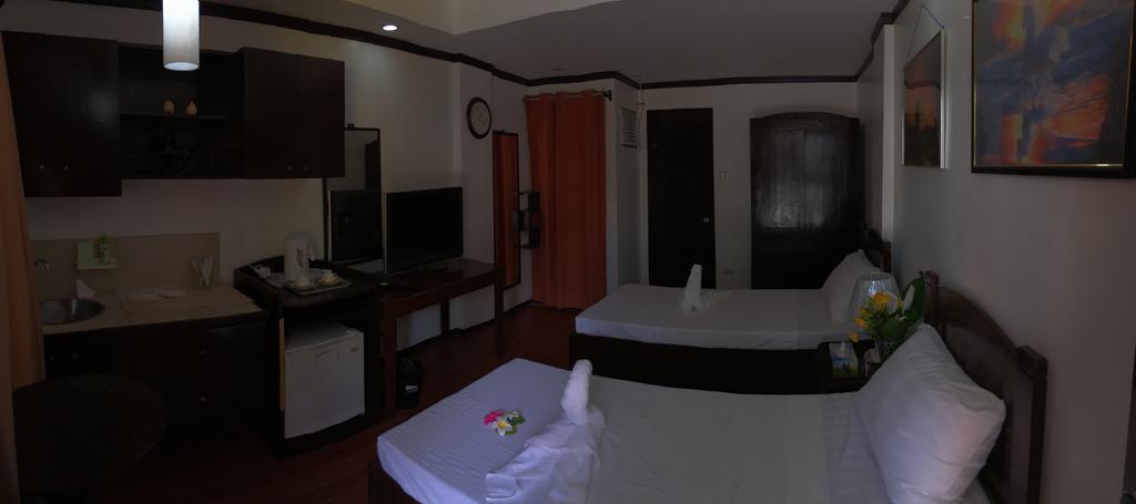 Ranile'S Pension House Cebu Dış mekan fotoğraf